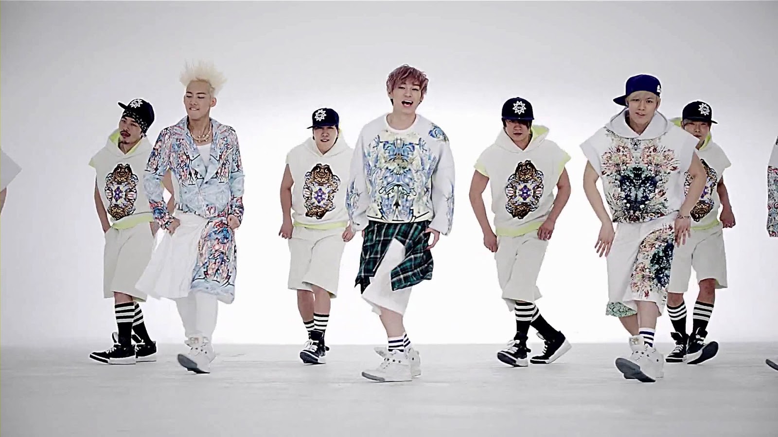 MHETM T: LC9: MAMA BEAT" DANCE VER